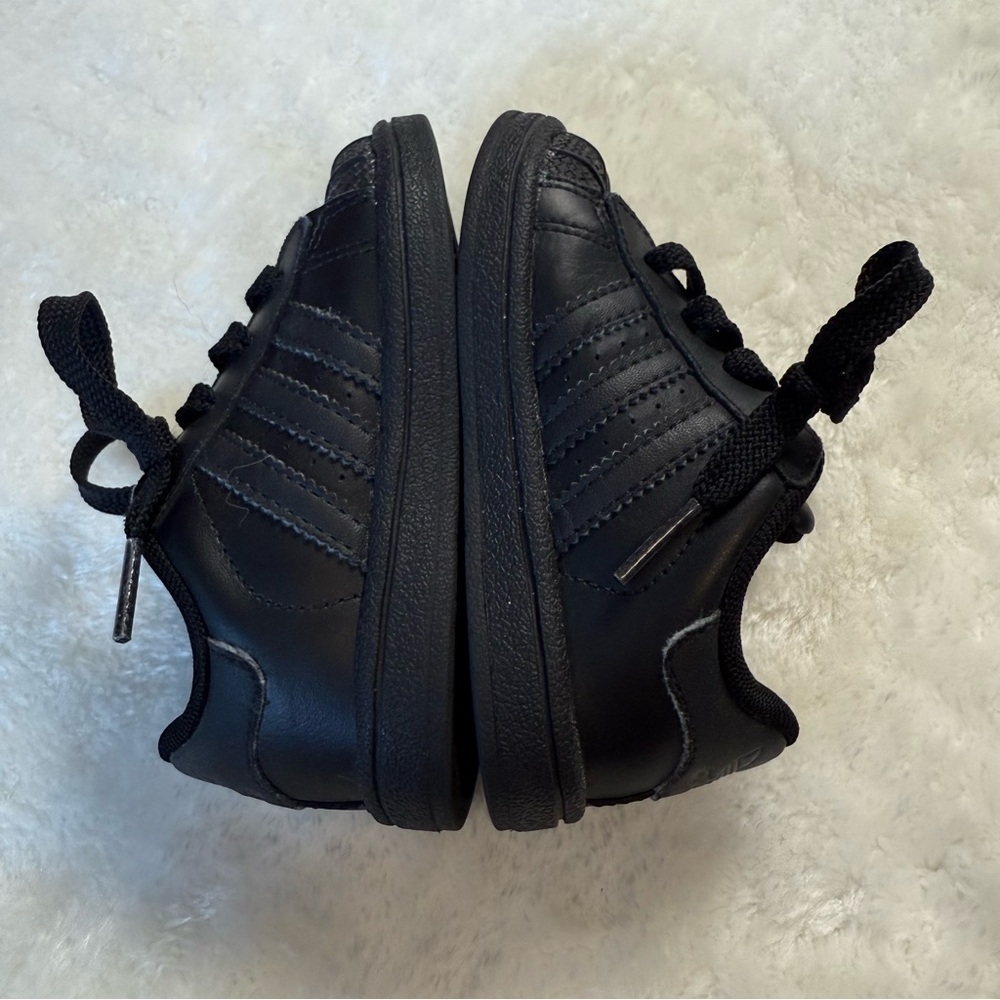 Adidas Baby Black Sneakers Size 6 - Picture 4 of 6